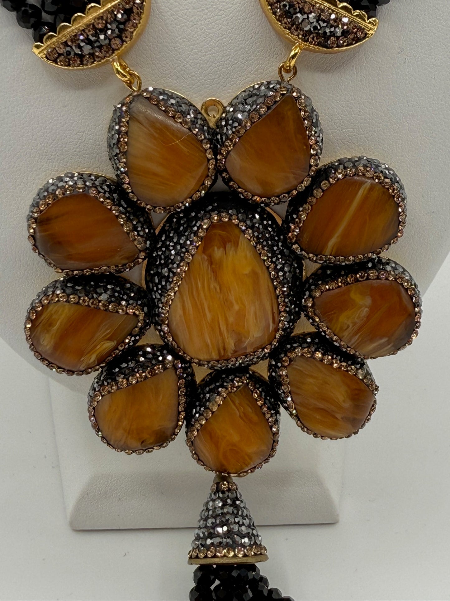 Golden floral Necklace