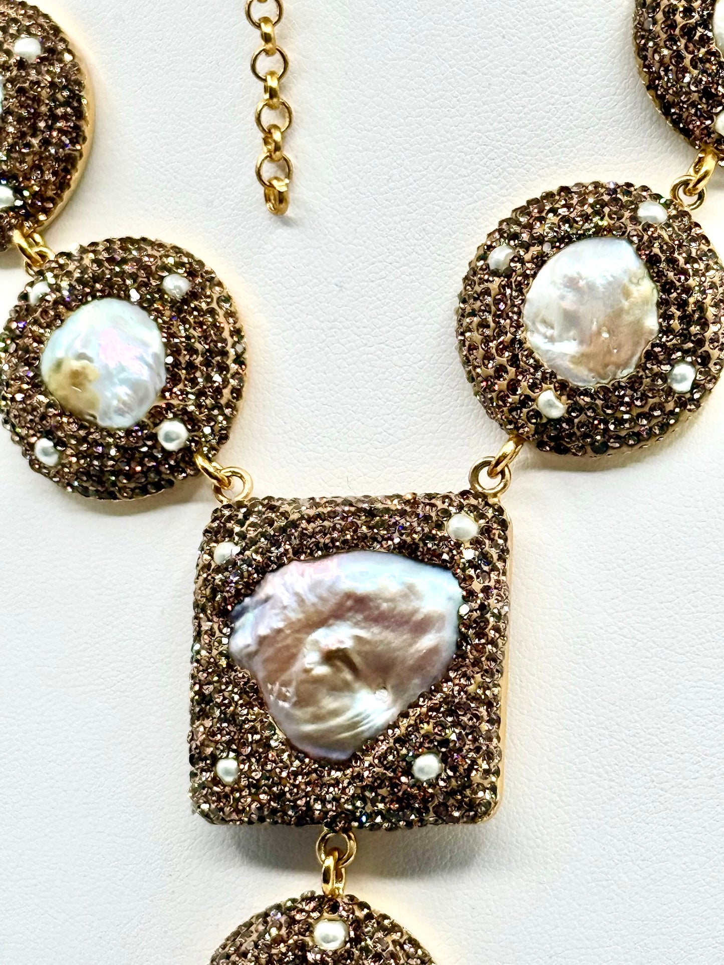 Mother of Pearl With Black / Gold Markacites Necklace