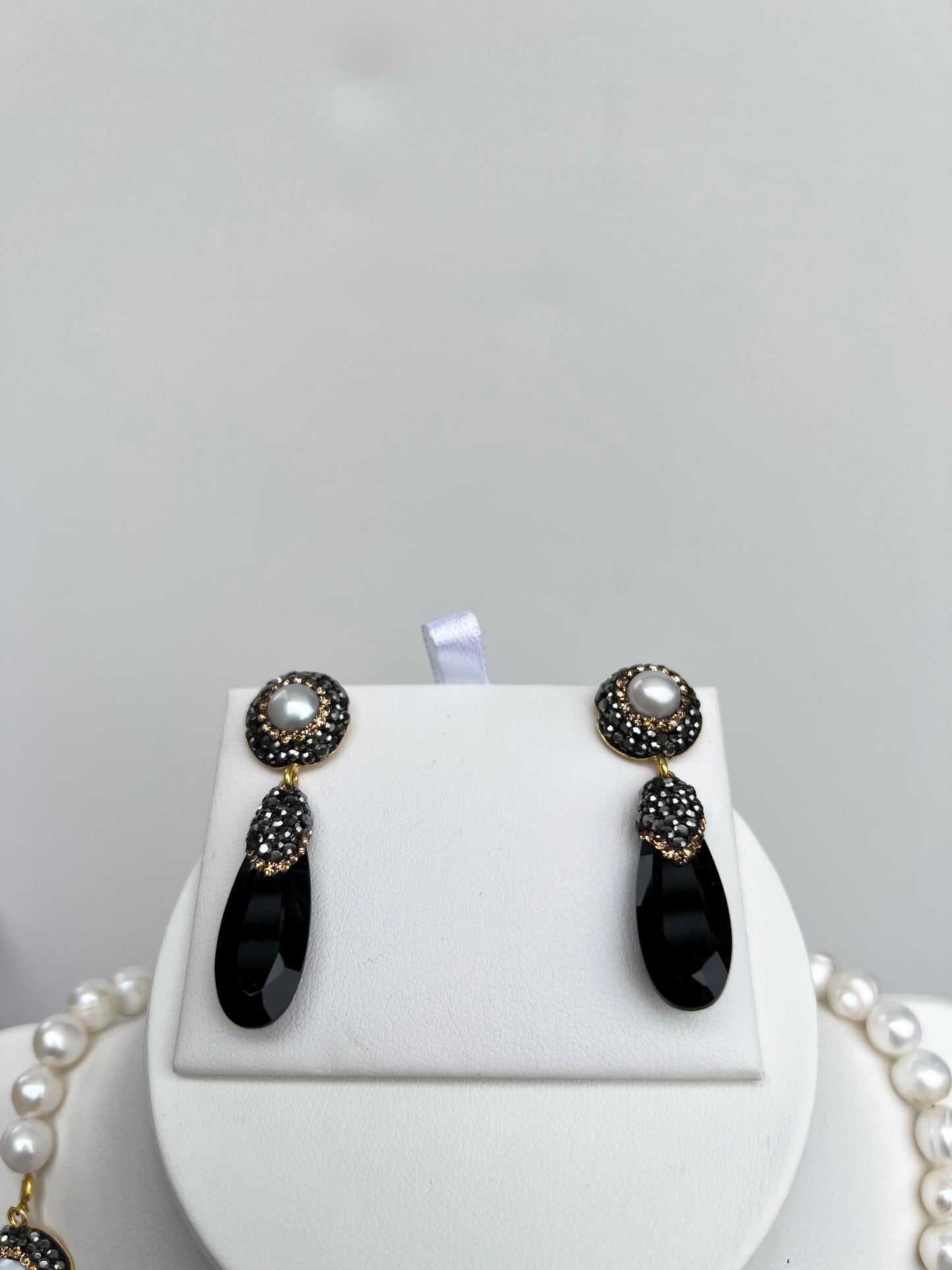 Turkish Pearl and Onyx Elegance Jewelry Set