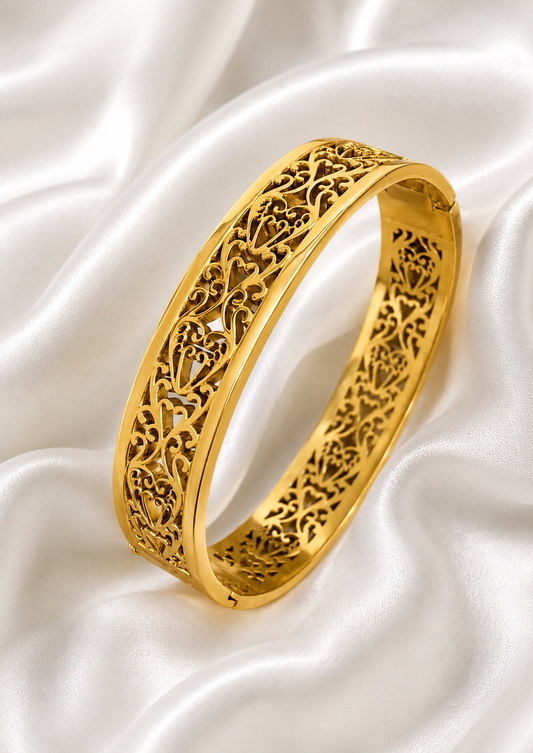 Gold Filigree Openable Bangle