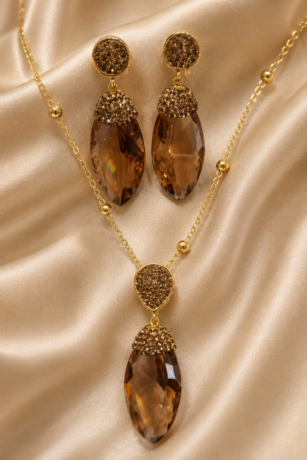 Zultanite Colour-Changing Locket Set with Chain