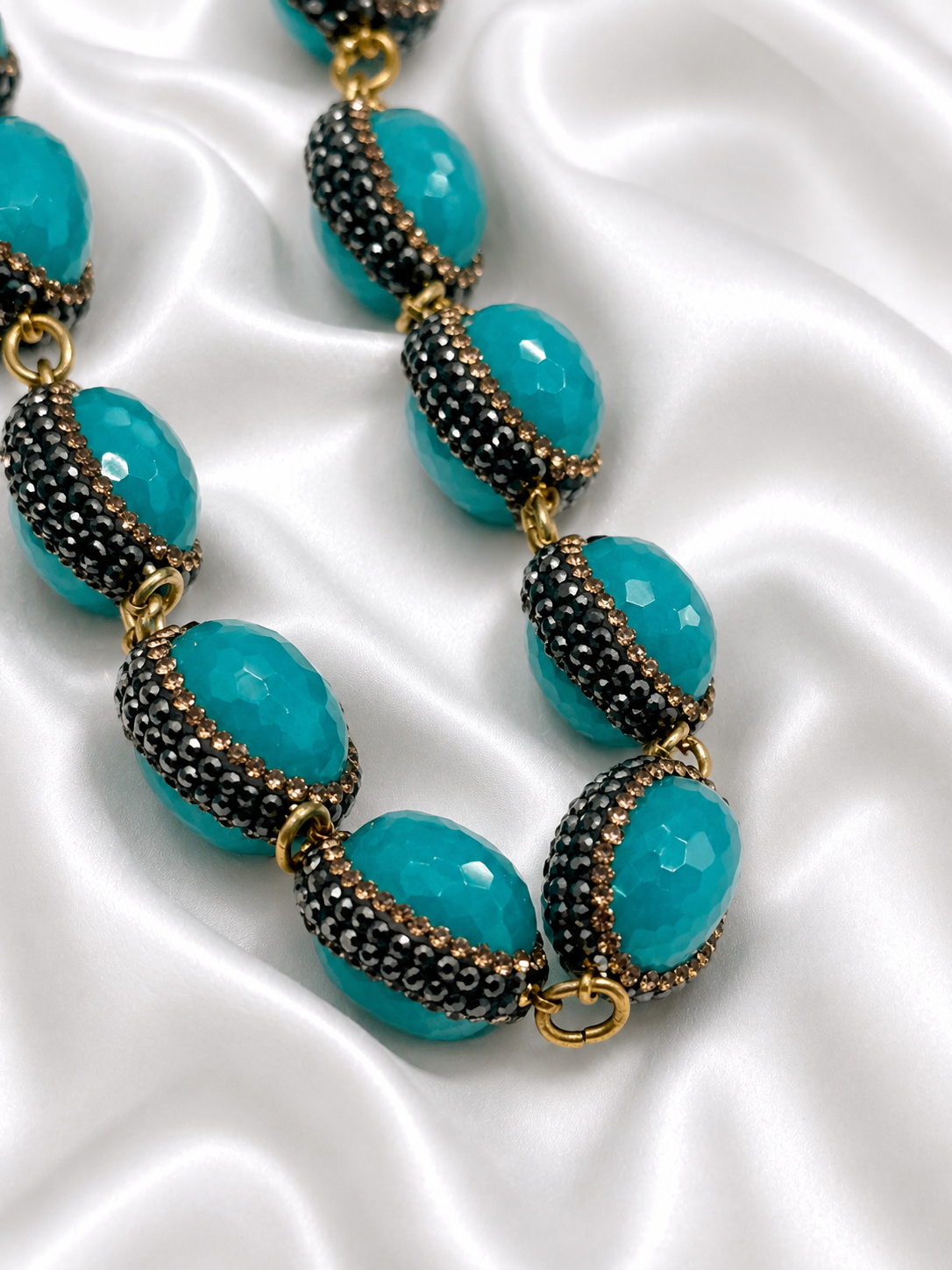 Teal Crystal Bead Necklace