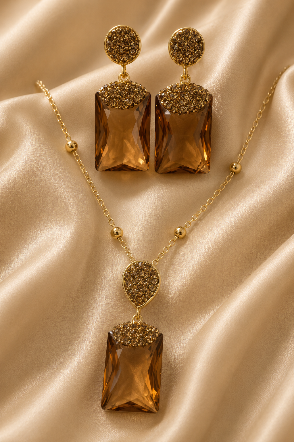 Zultanite Colour-Changing Locket Set with Chain