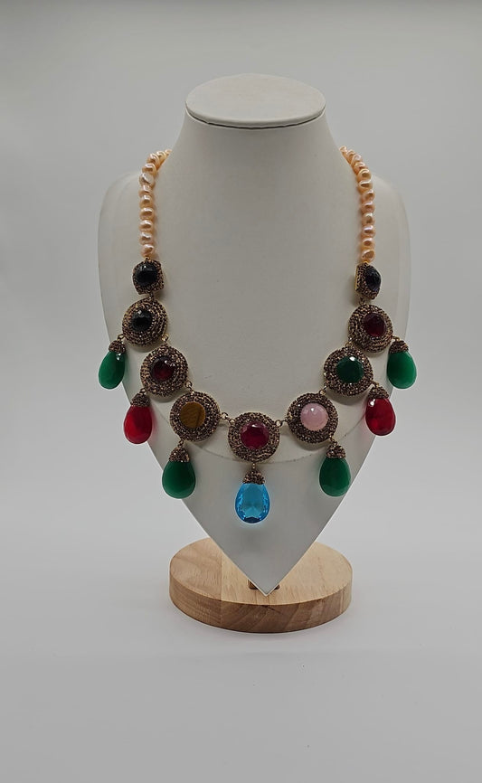 Multi colour necklace