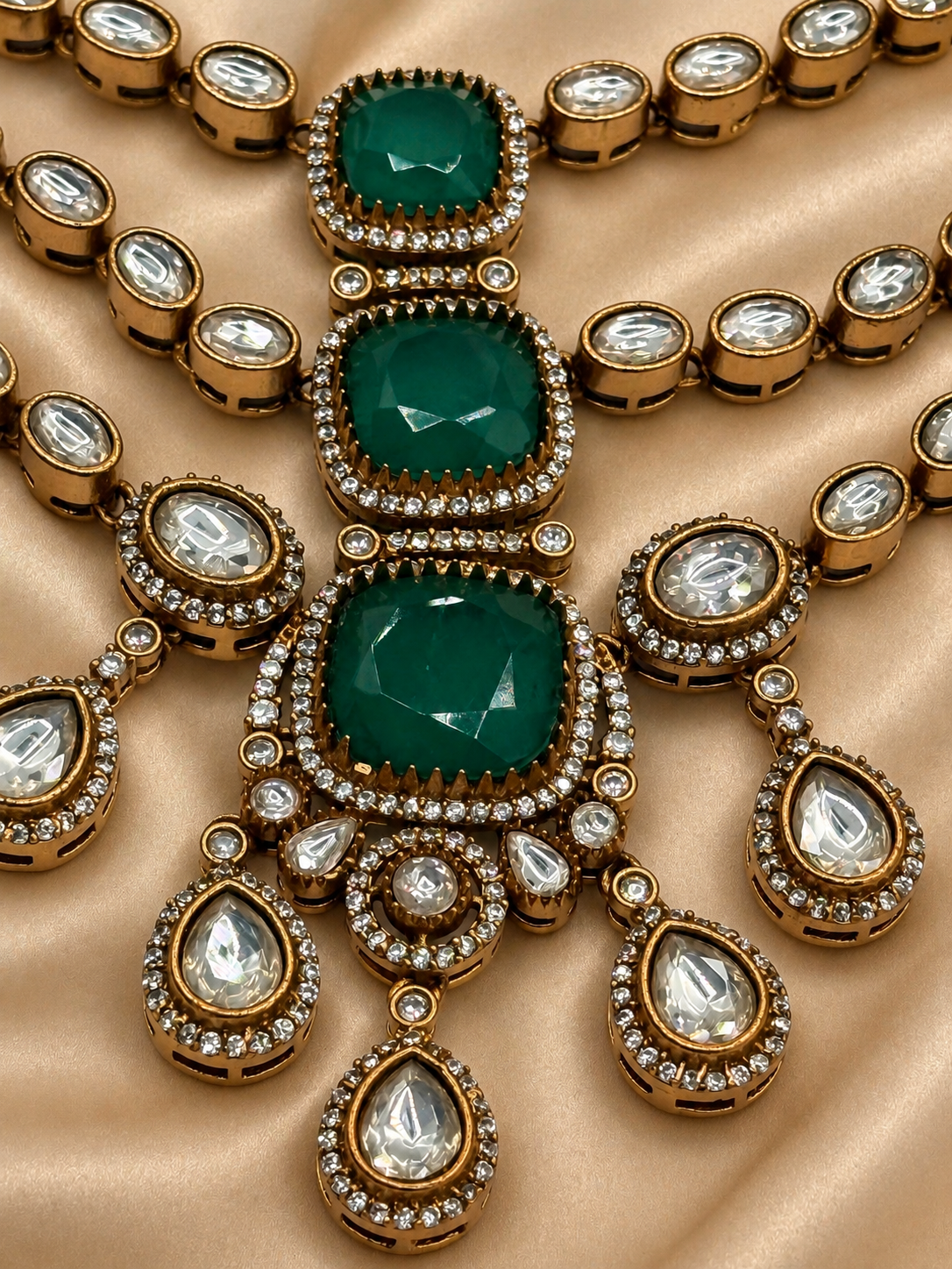 Emerald Green Polki Necklace Set
