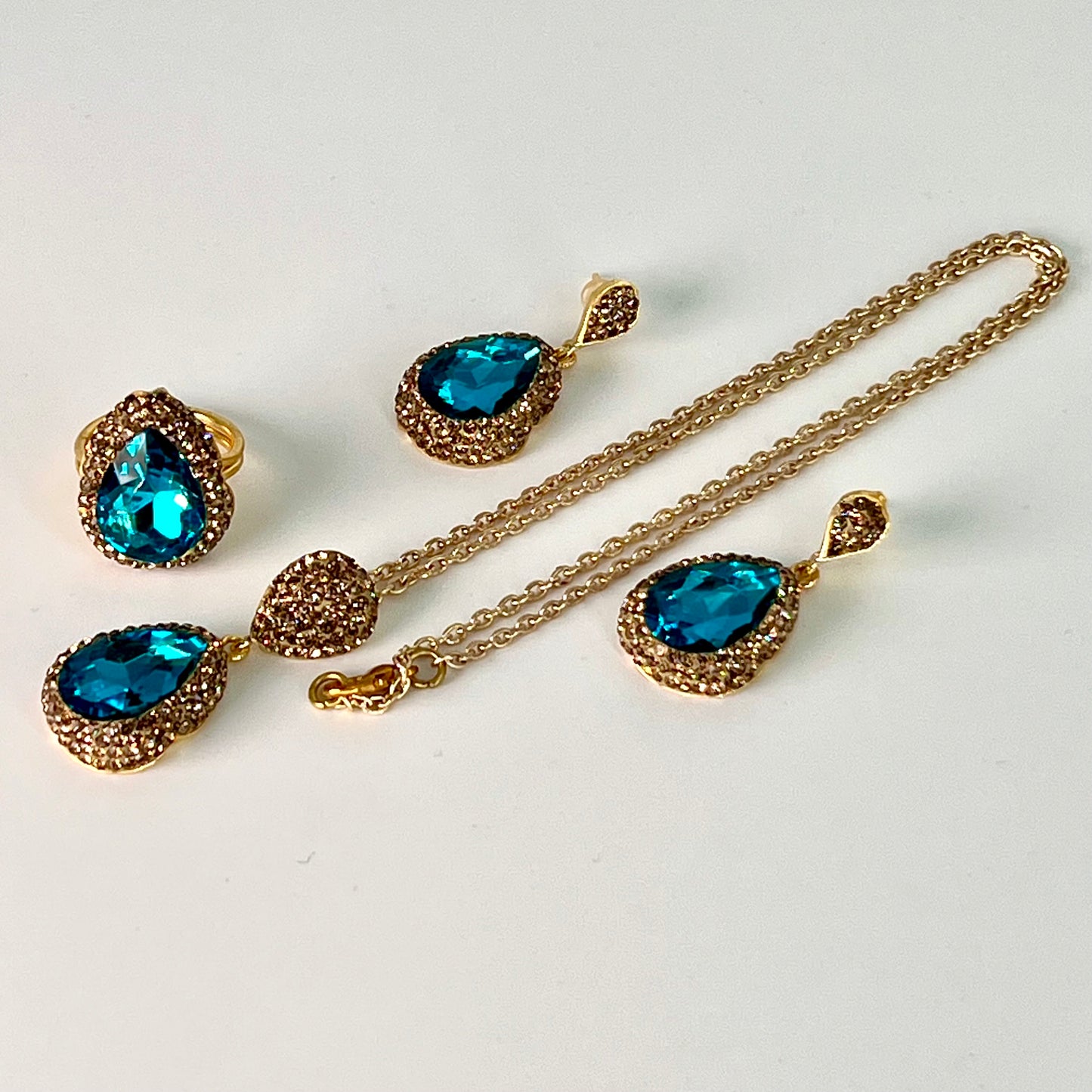 Crystal Teardrop Locket Set