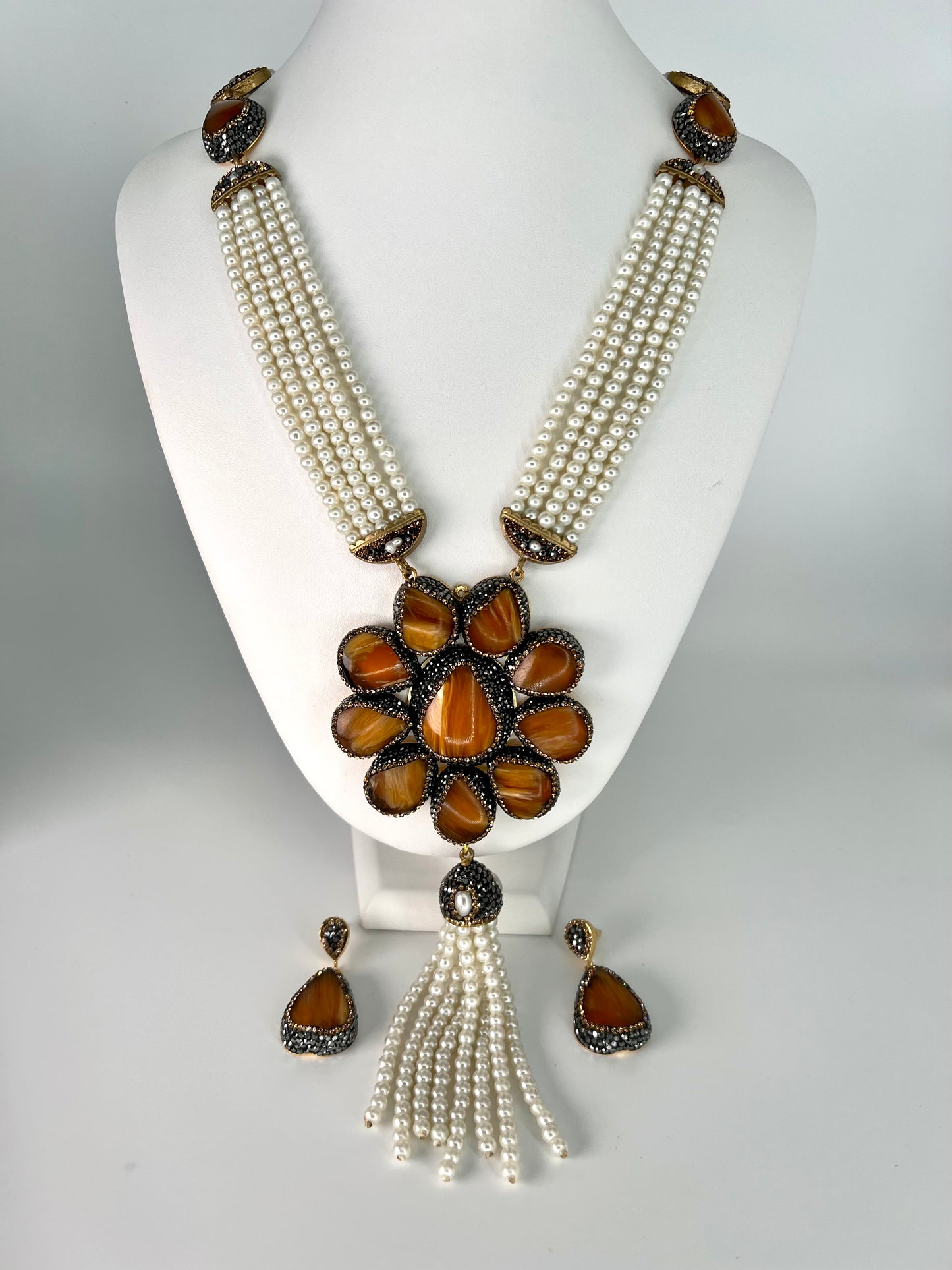 Pearl Topaz Necklace