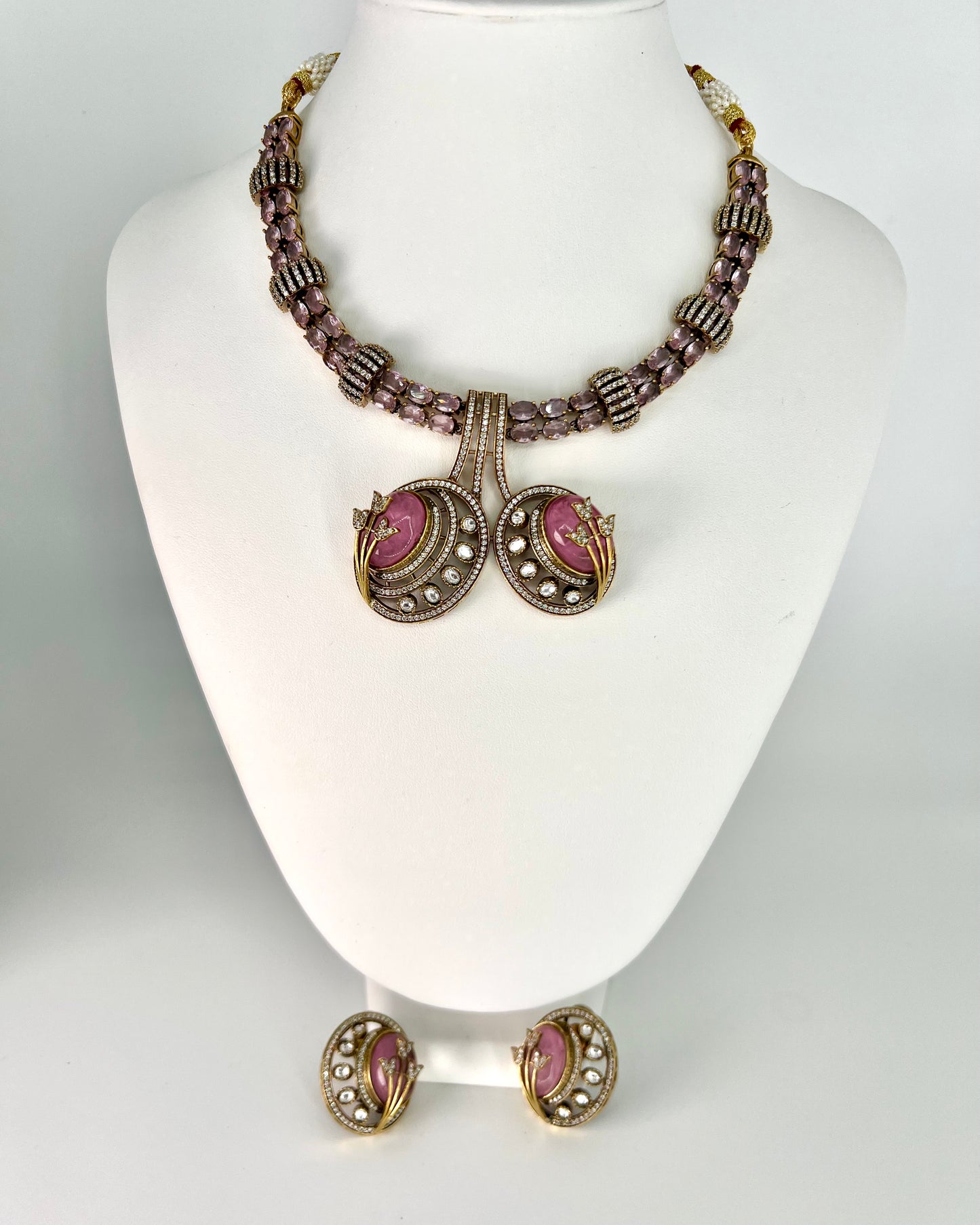 Divine Emerald Necklace