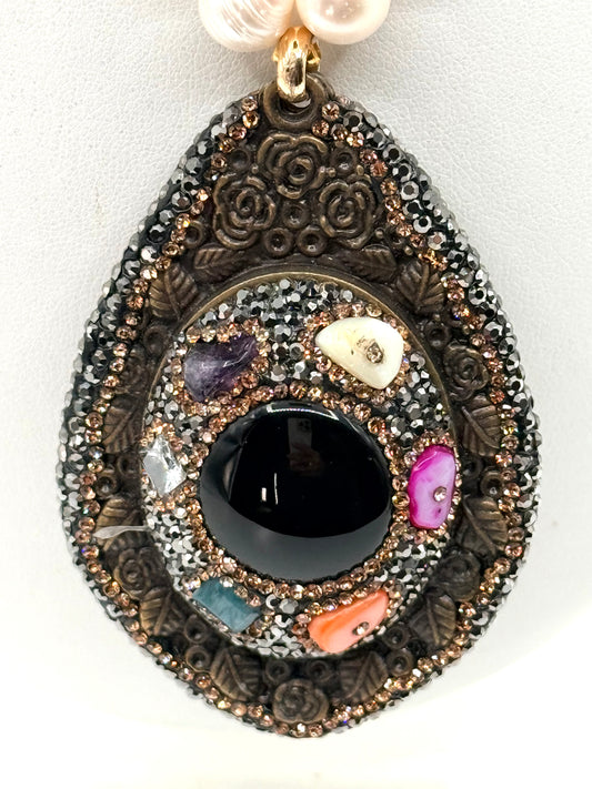 Mother-of-Pearl Necklace - Onyx & Labradorite