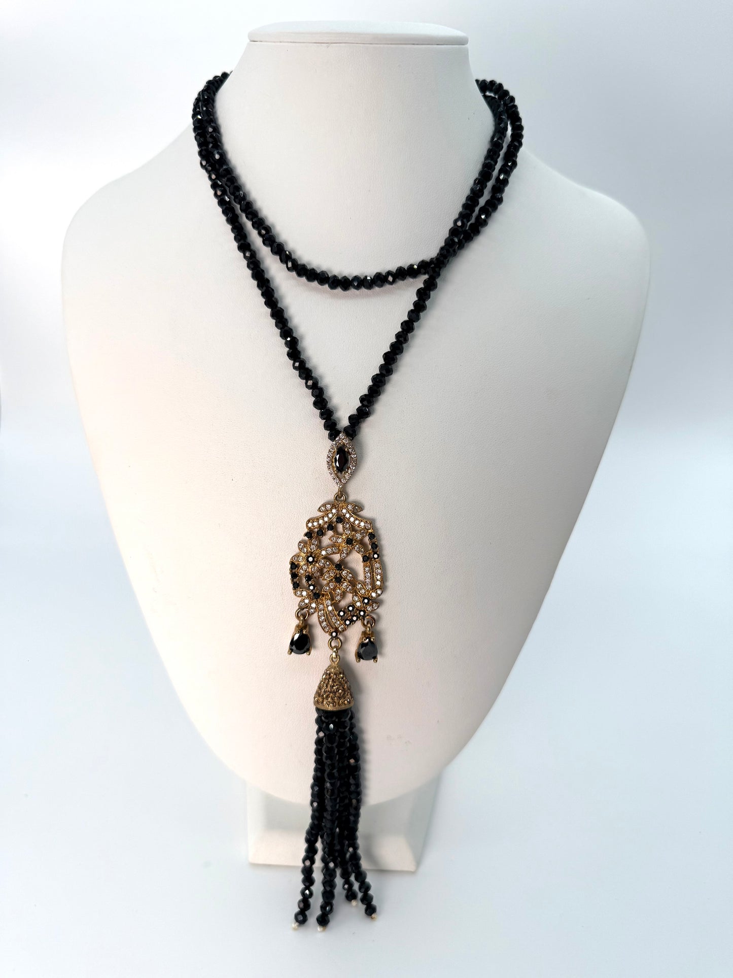 Onyx Necklace - Intricate Design